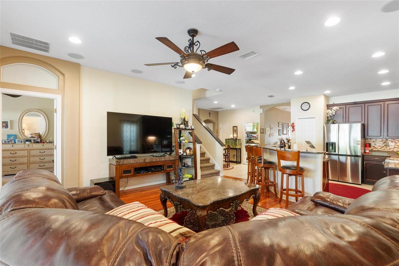 Listing Photo 17