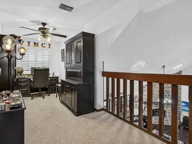 Listing Photo 19