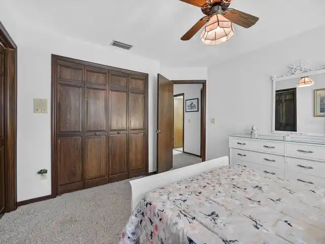 Listing Photo 24