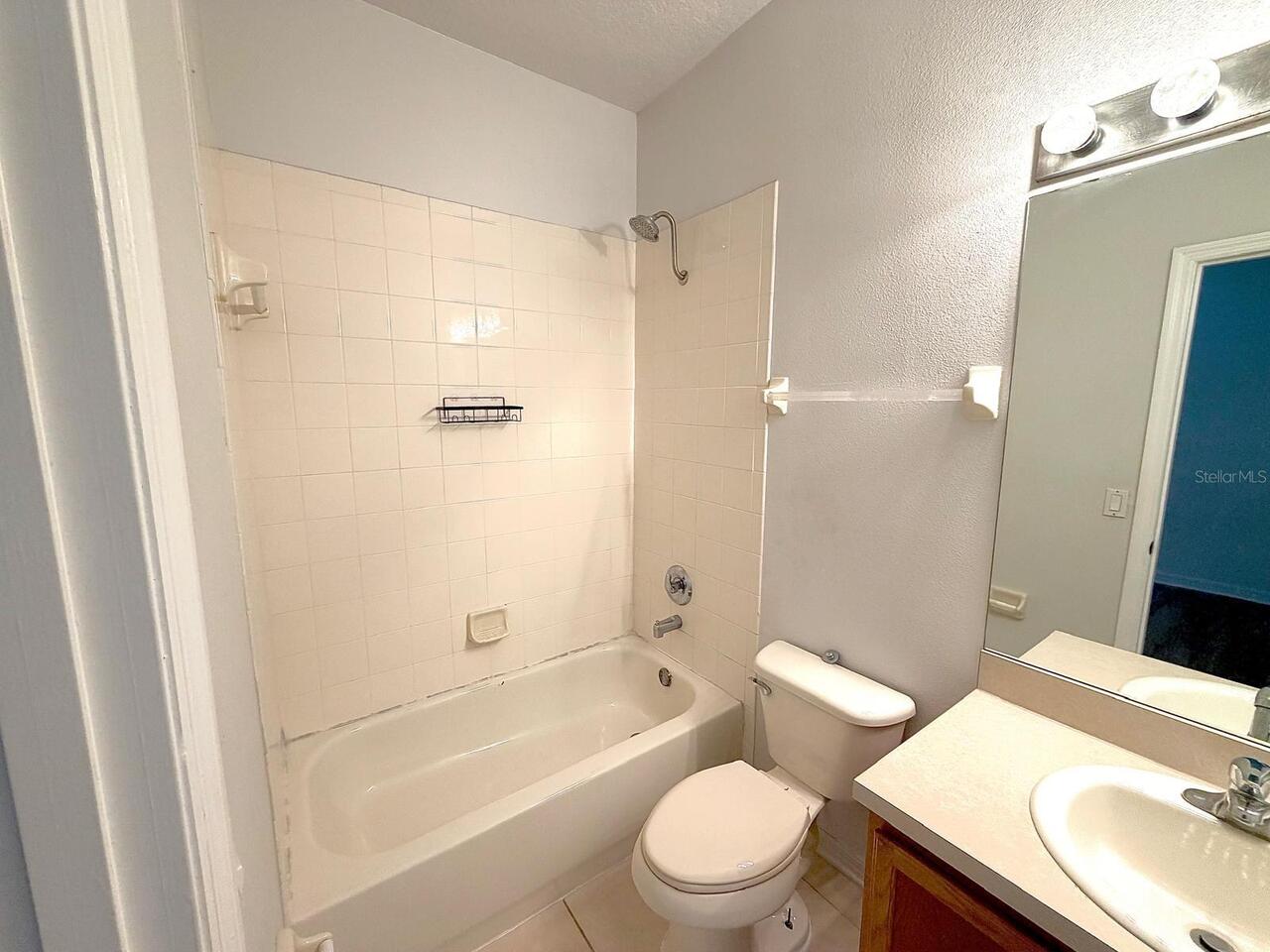 Listing Photo 11
