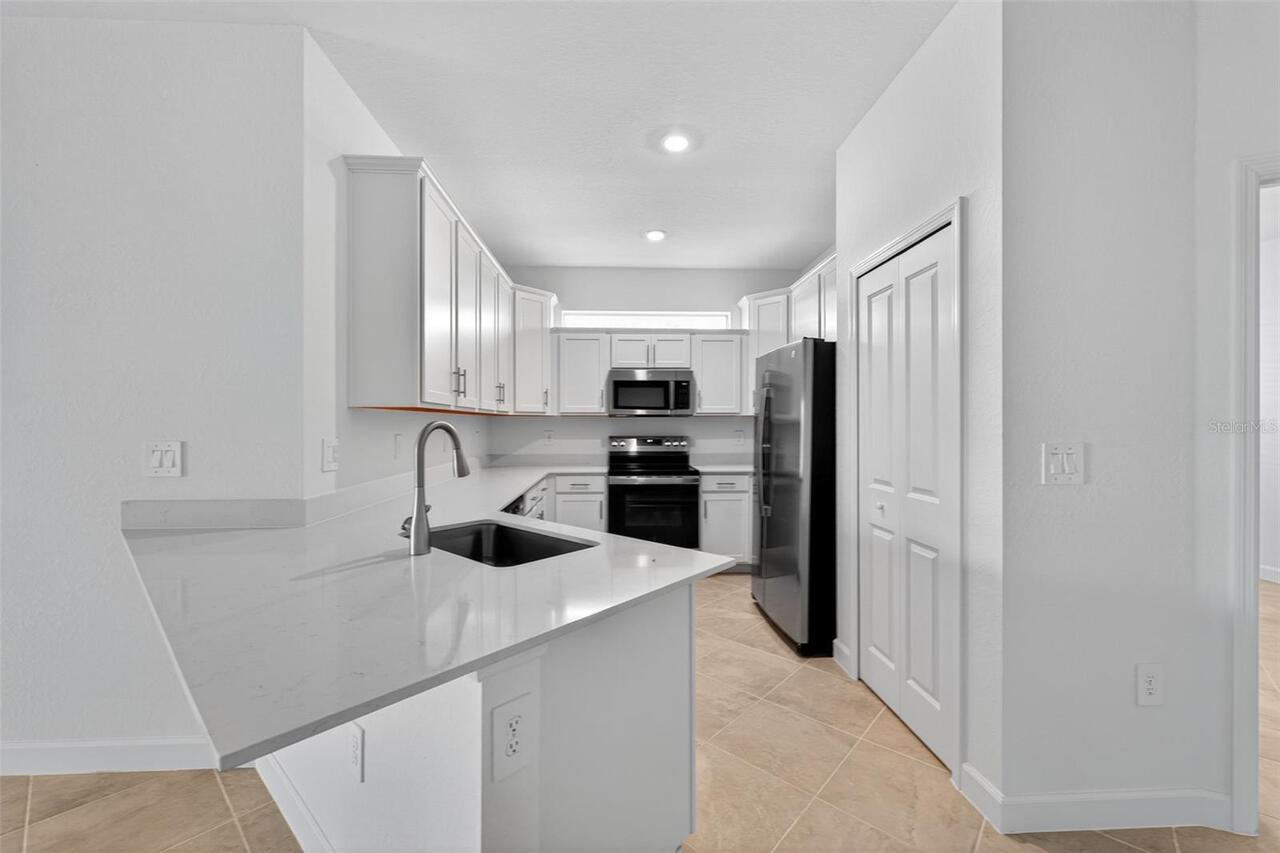 Listing Photo 10