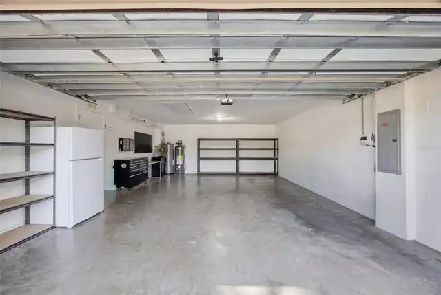 Listing Photo 32