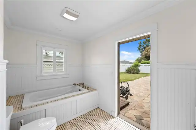 Listing Photo 23