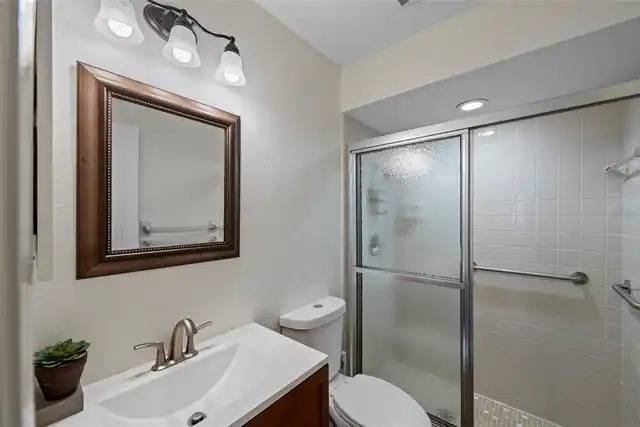 Listing Photo 26