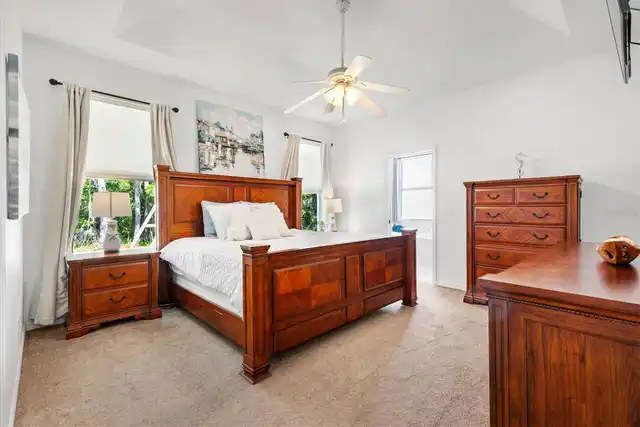 Listing Photo 9