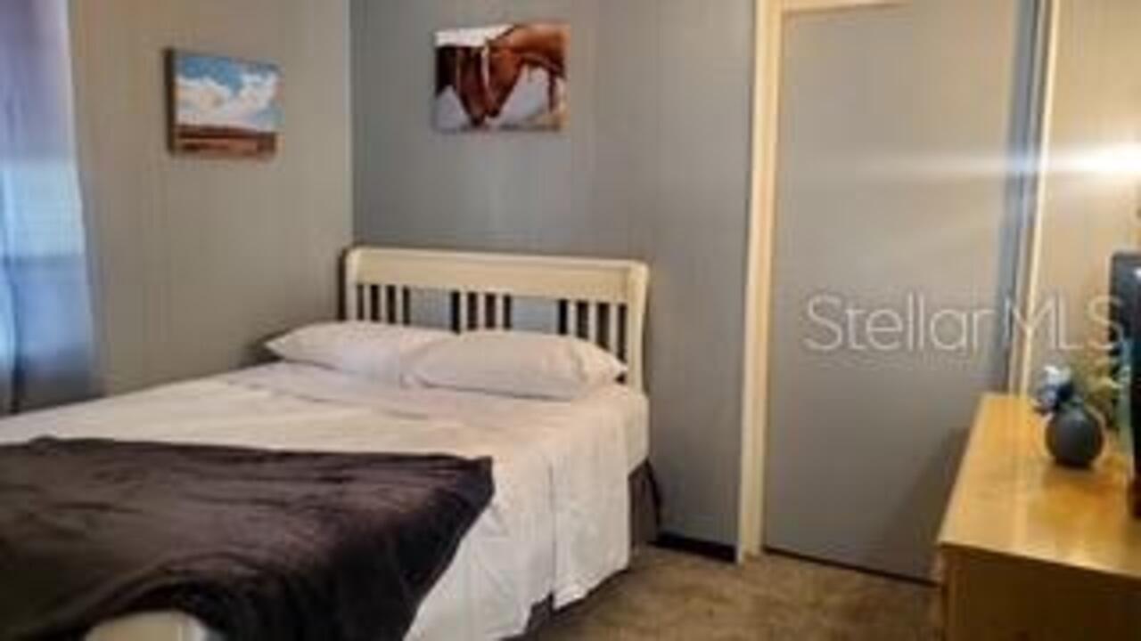 Listing Photo 9
