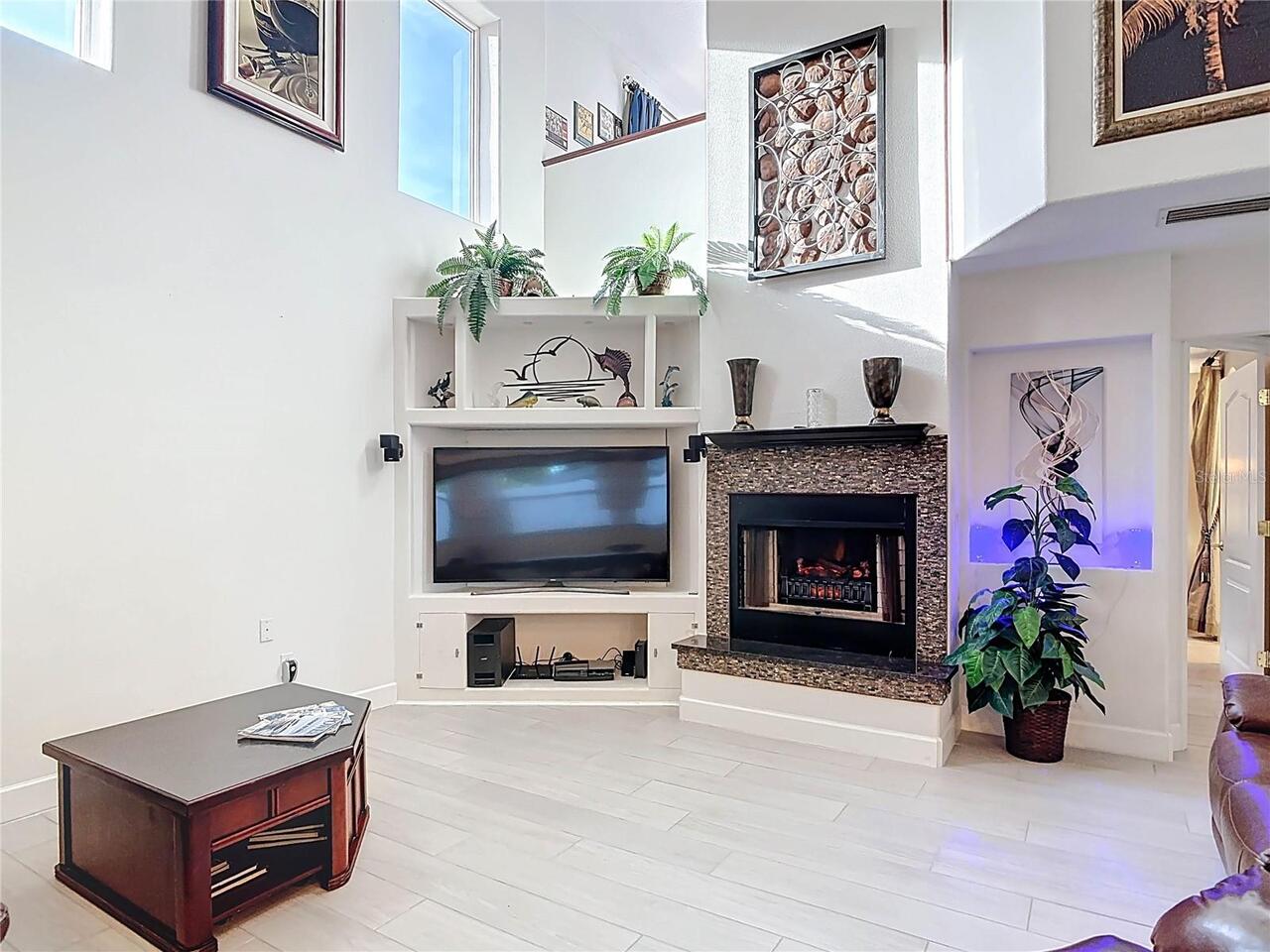 Listing Photo 9