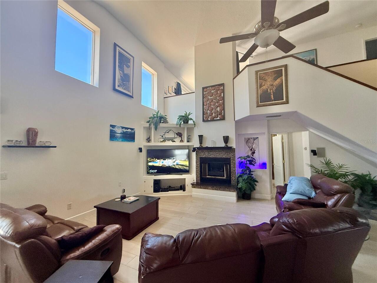 Listing Photo 12