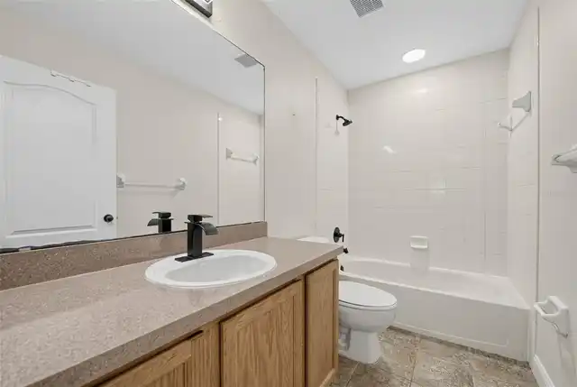 Listing Photo 23