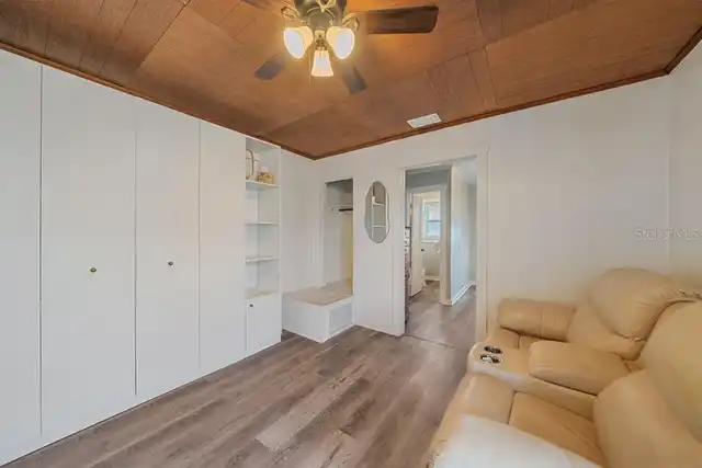 Listing Photo 21