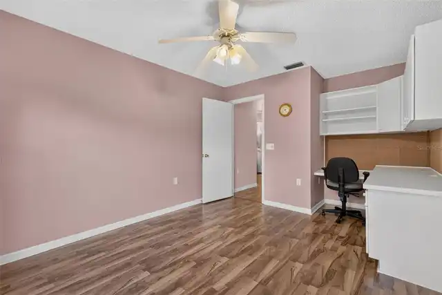 Listing Photo 28