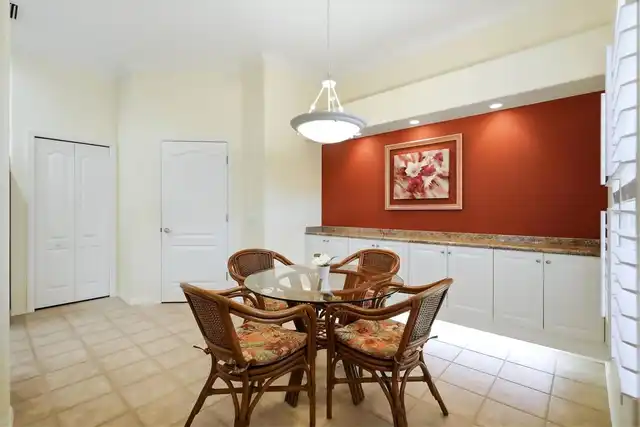Listing Photo 17