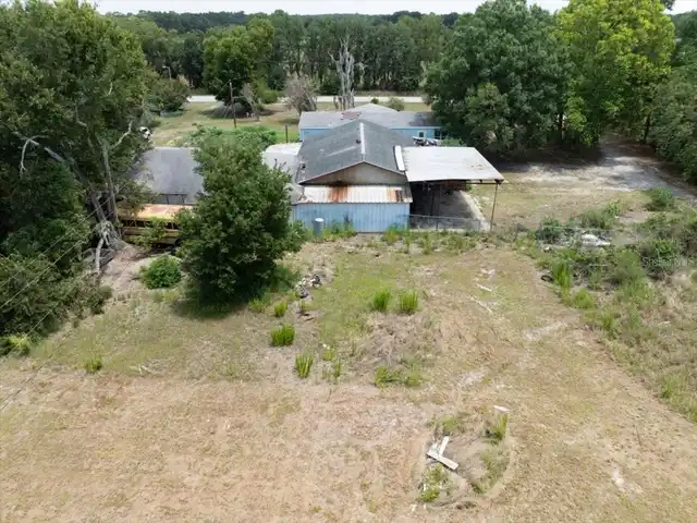 Listing Photo 16