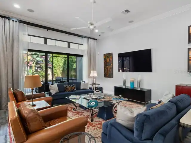 Listing Photo 18