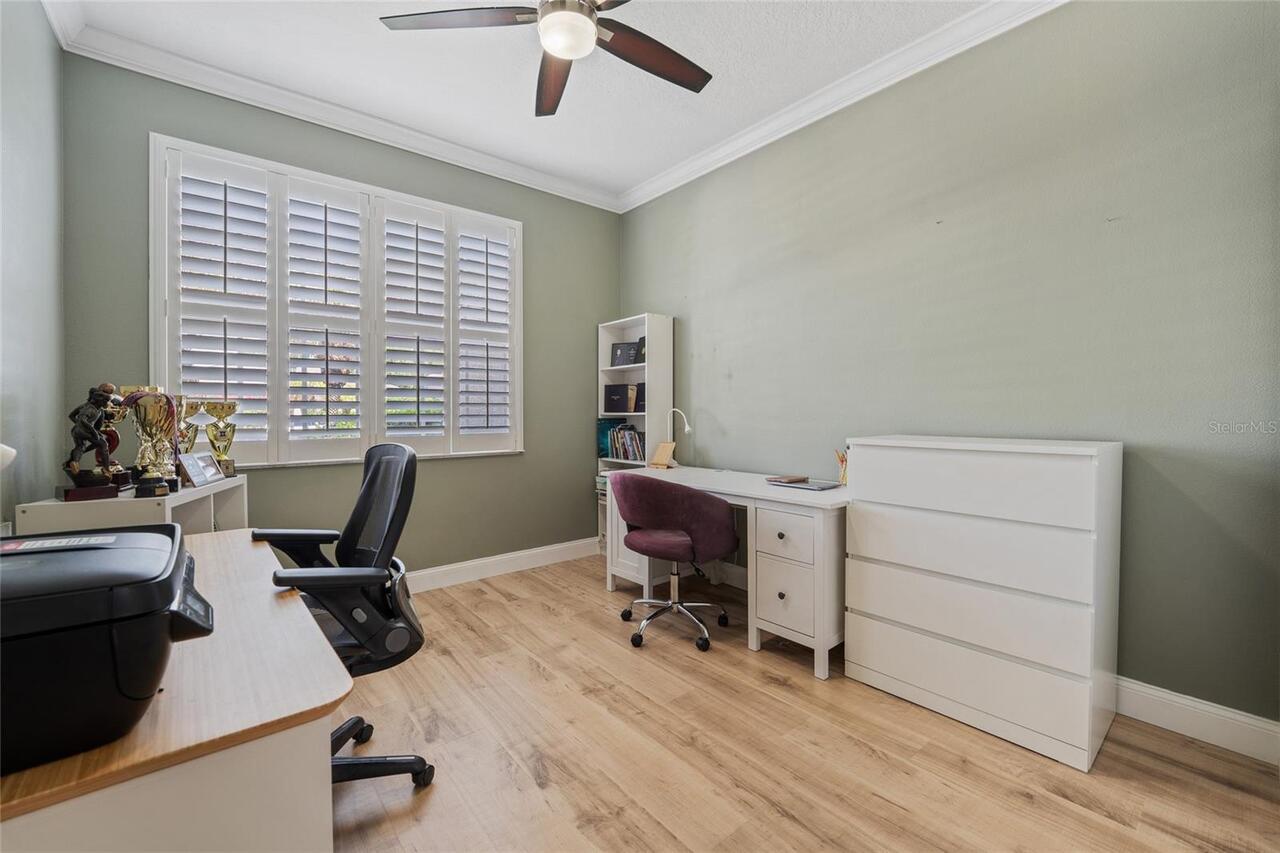 Listing Photo 18