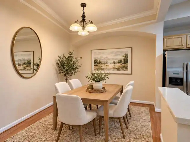 Listing Photo 11