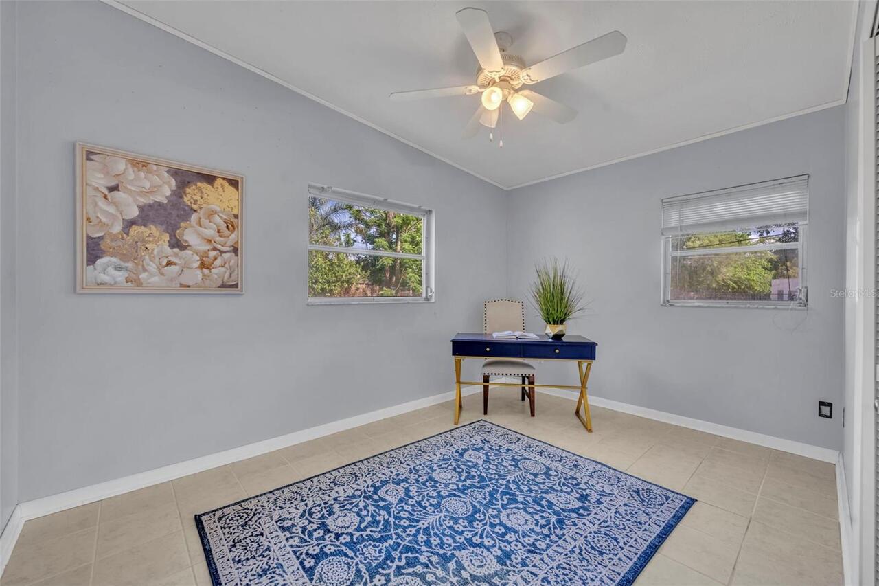 Listing Photo 16