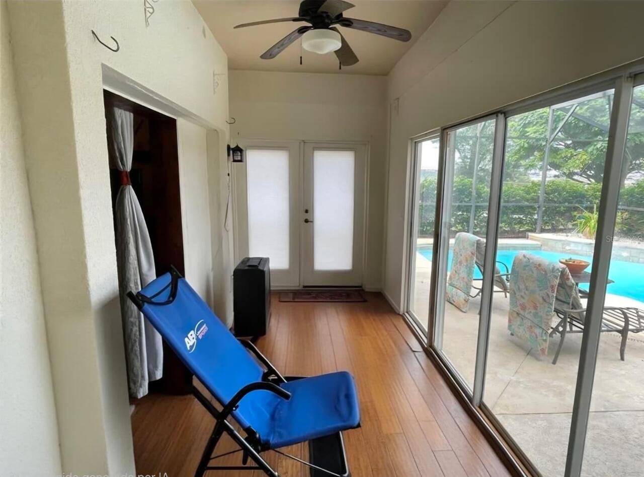 Listing Photo 10