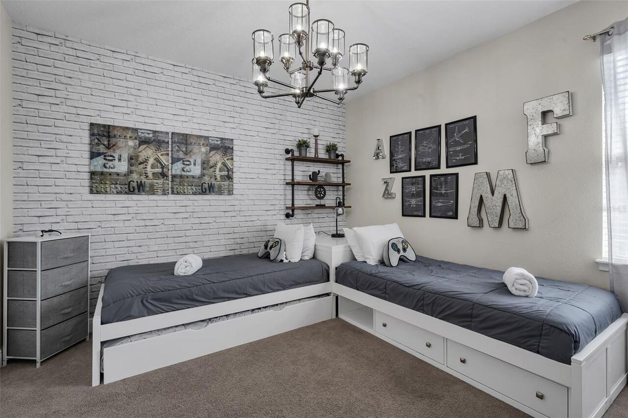 Listing Photo 18