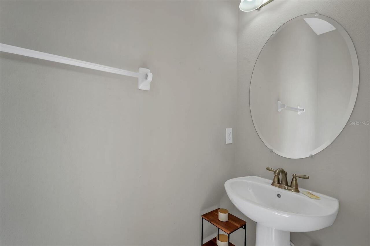 Listing Photo 33