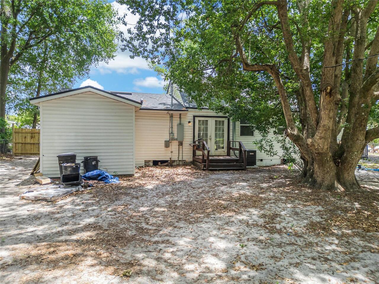 Listing Photo 8