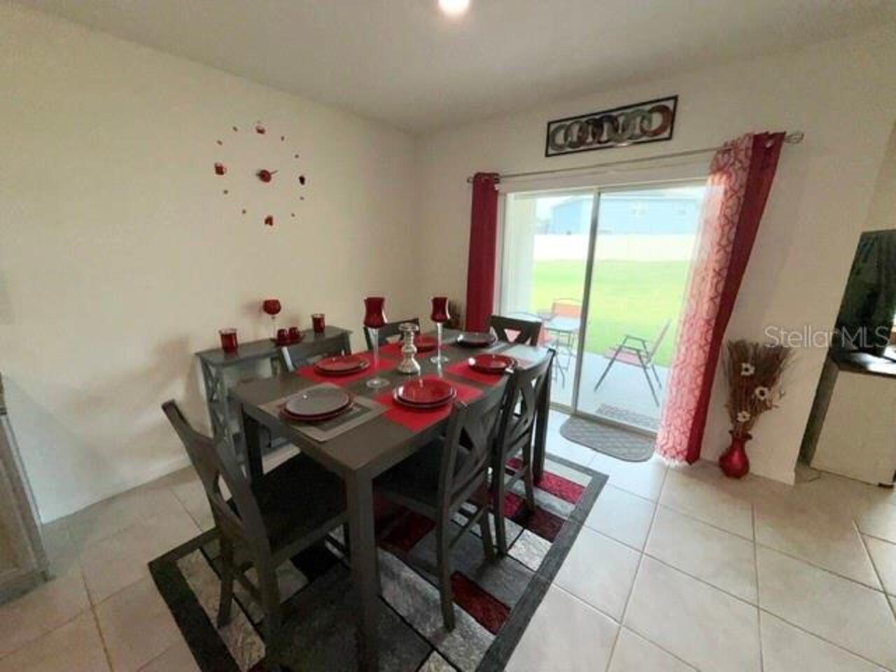 Listing Photo 10