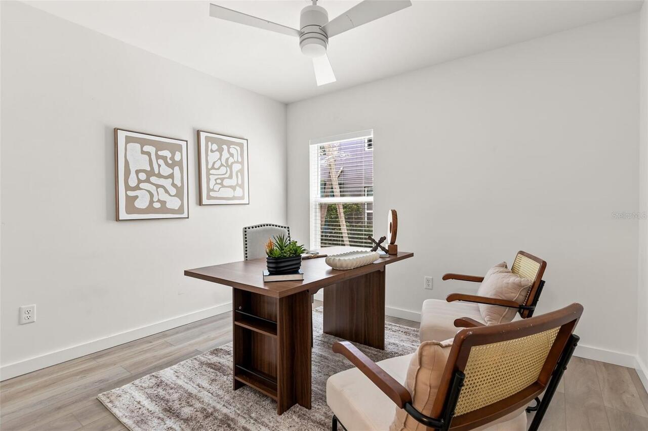 Listing Photo 9