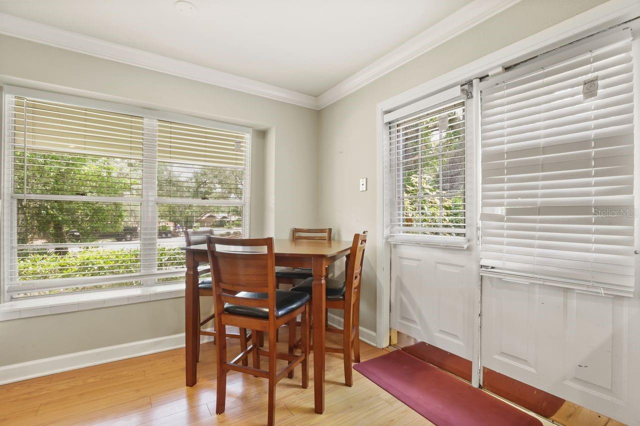 Listing Photo 10
