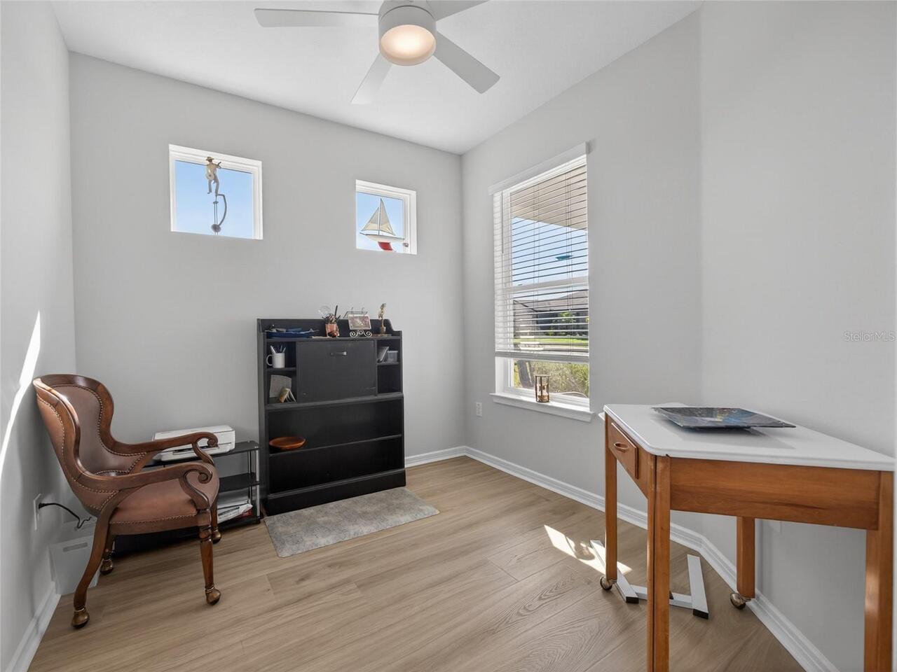 Listing Photo 11