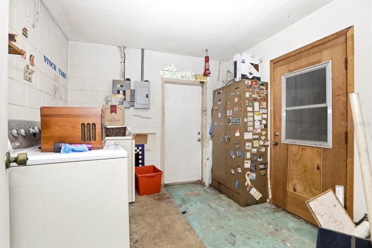 Listing Photo 10