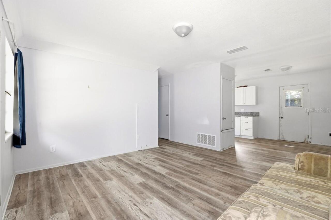 Listing Photo 13