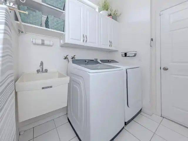Listing Photo 12