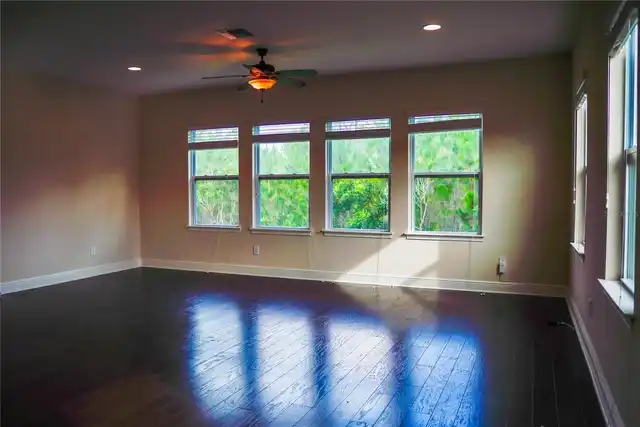 Listing Photo 31
