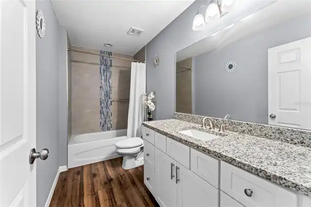 Listing Photo 22