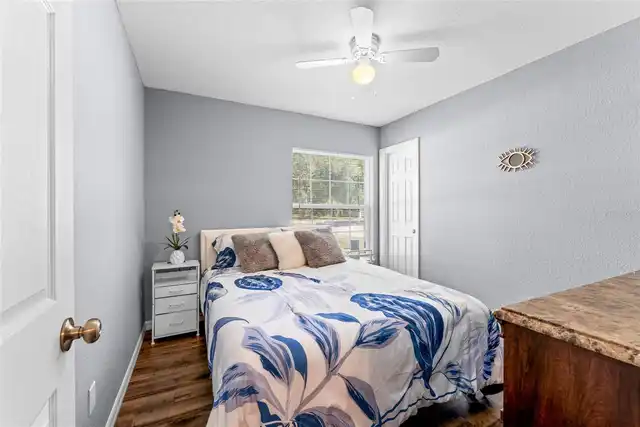Listing Photo 23