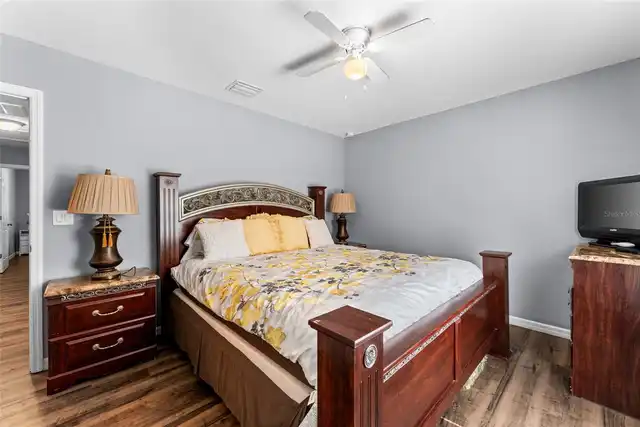 Listing Photo 25