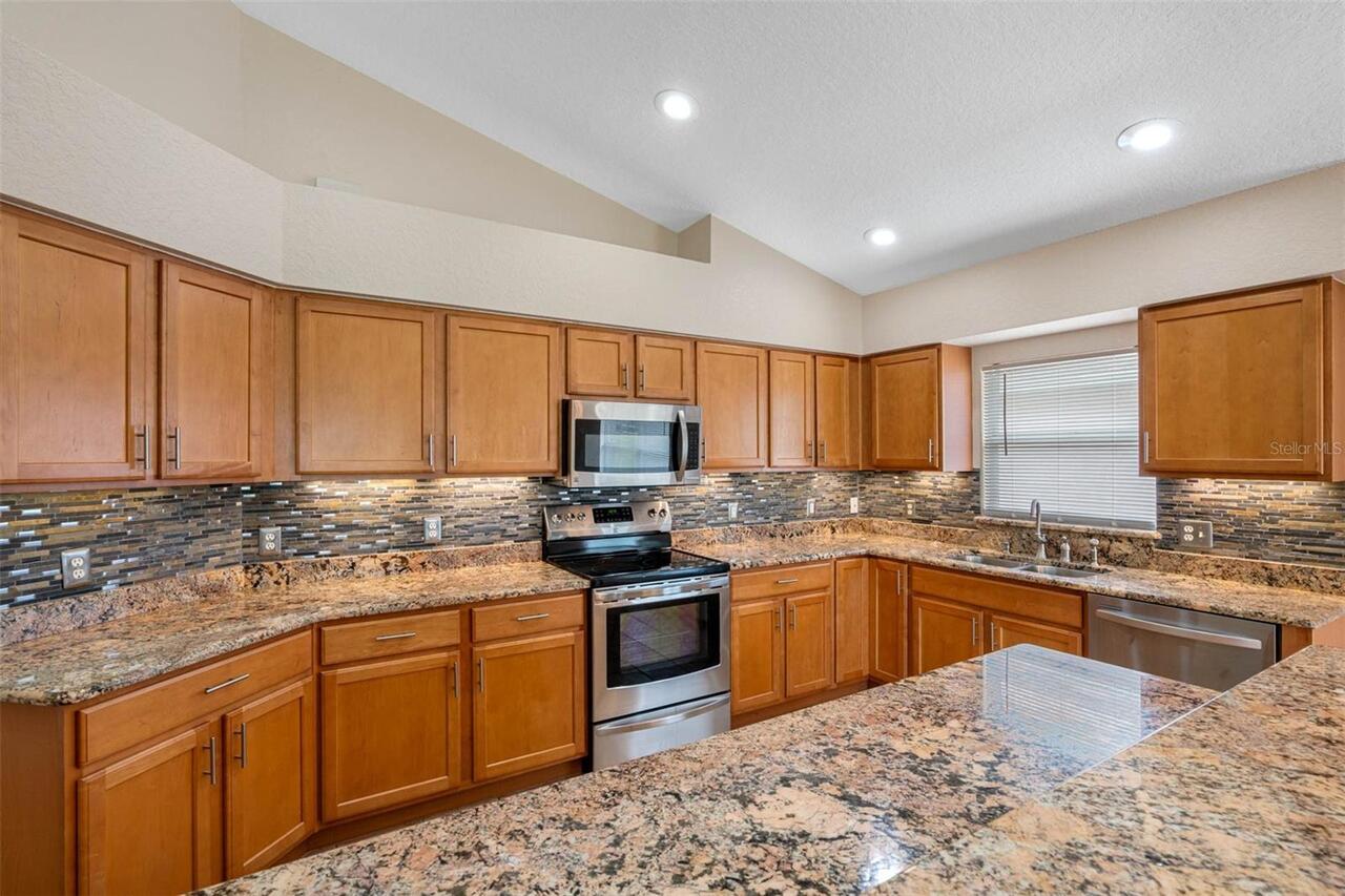 Listing Photo 15