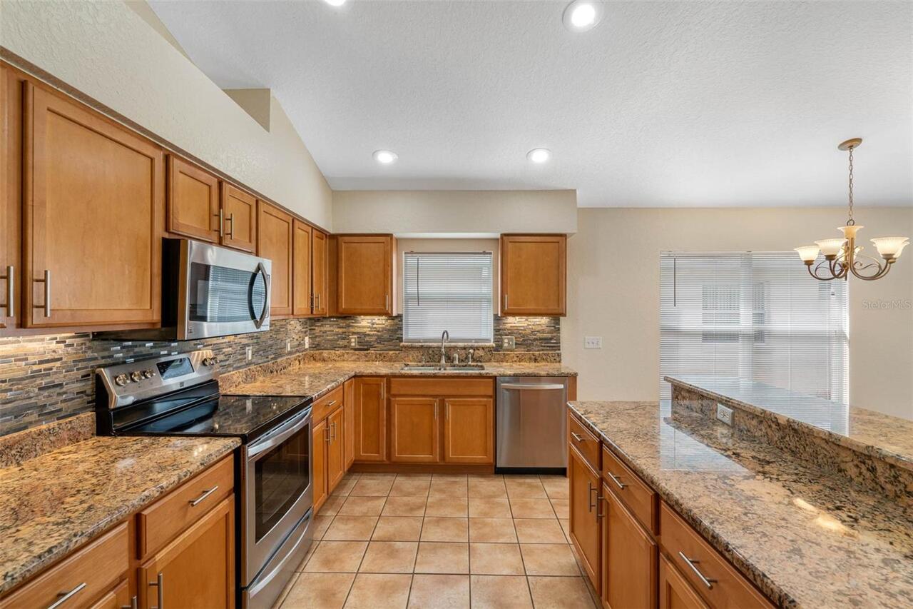 Listing Photo 16
