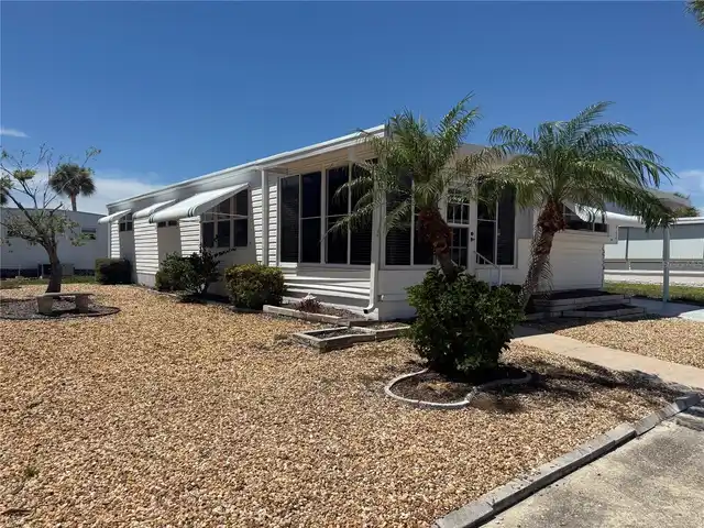 Listing Photo 16