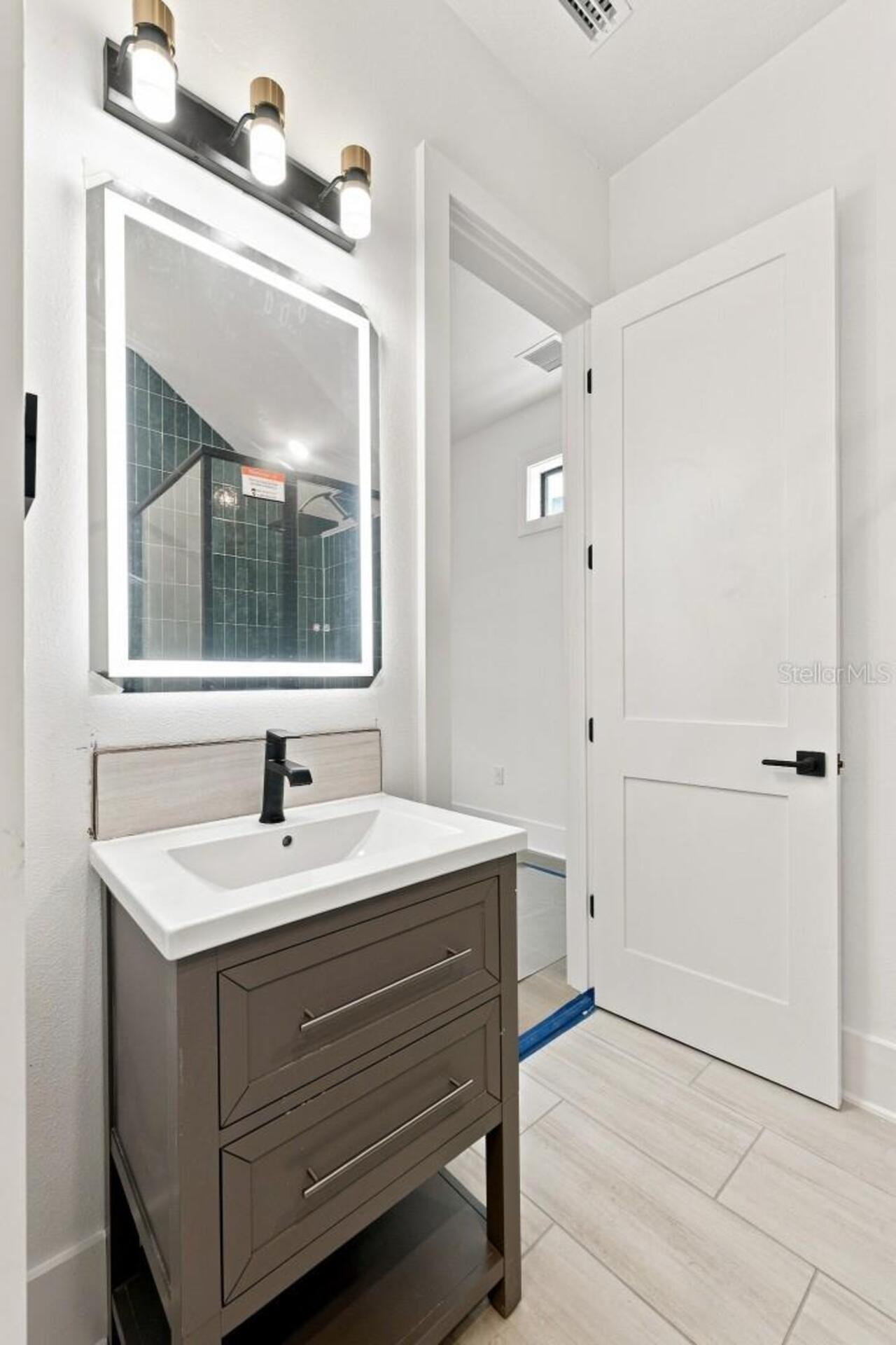 Listing Photo 20