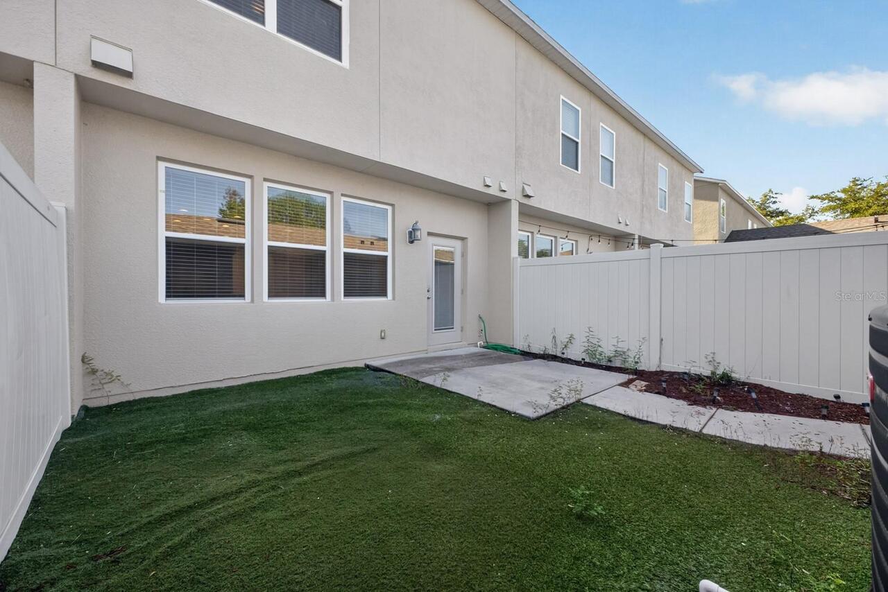 Listing Photo 14
