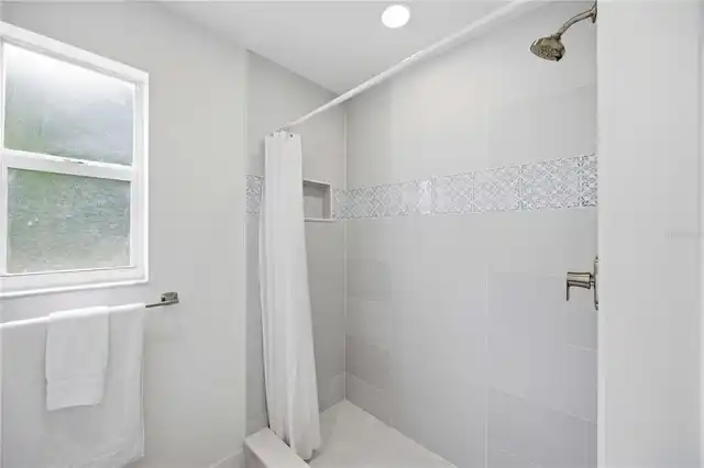 Listing Photo 37