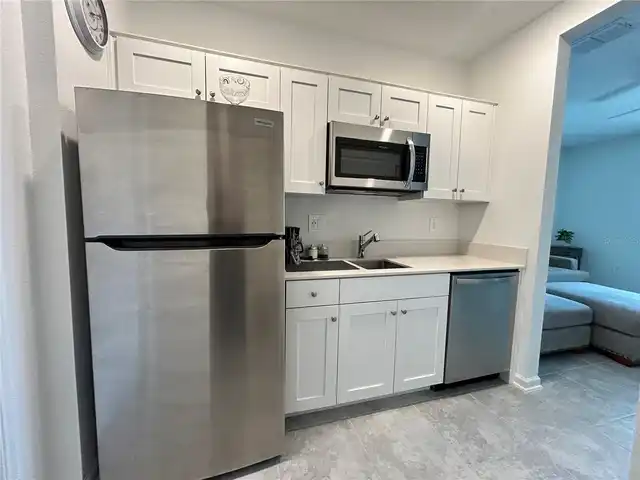 Listing Photo 7