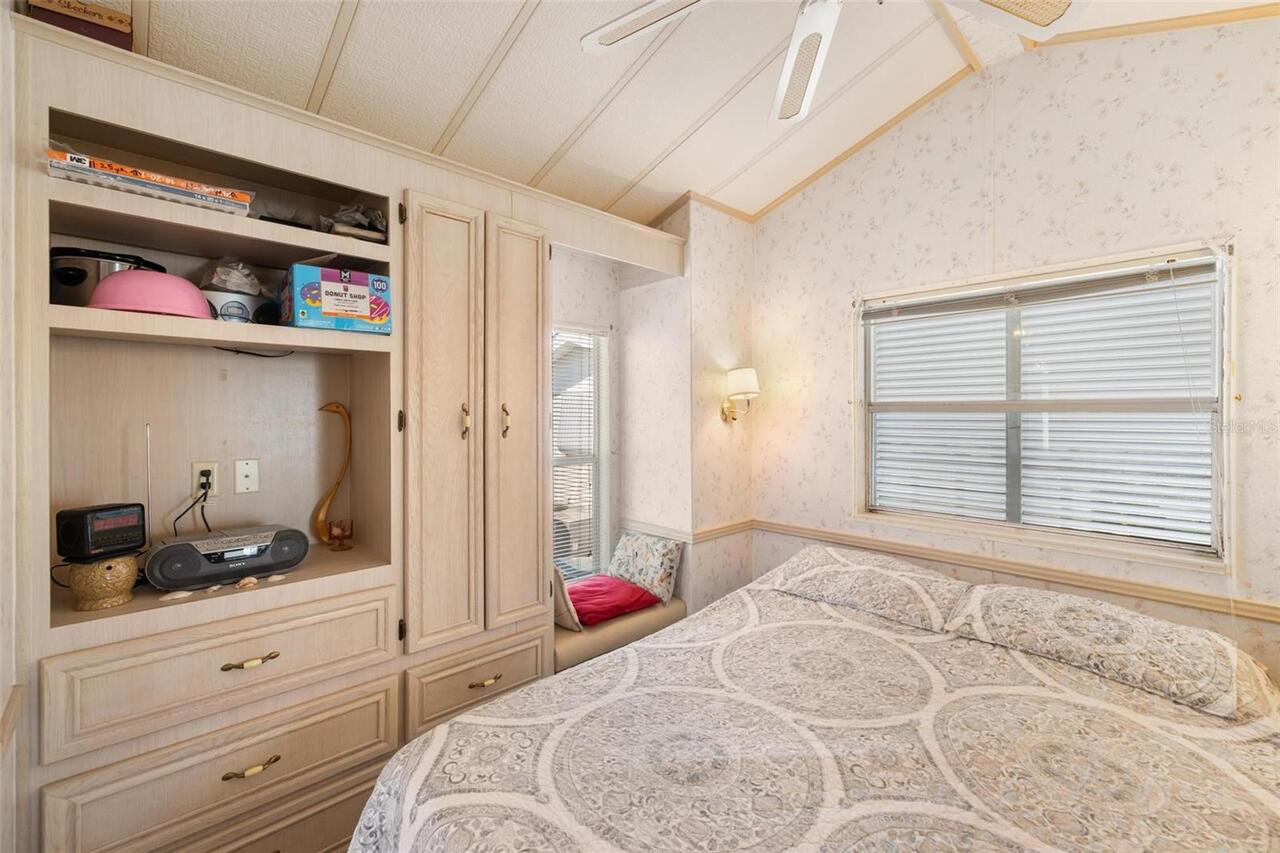 Listing Photo 15