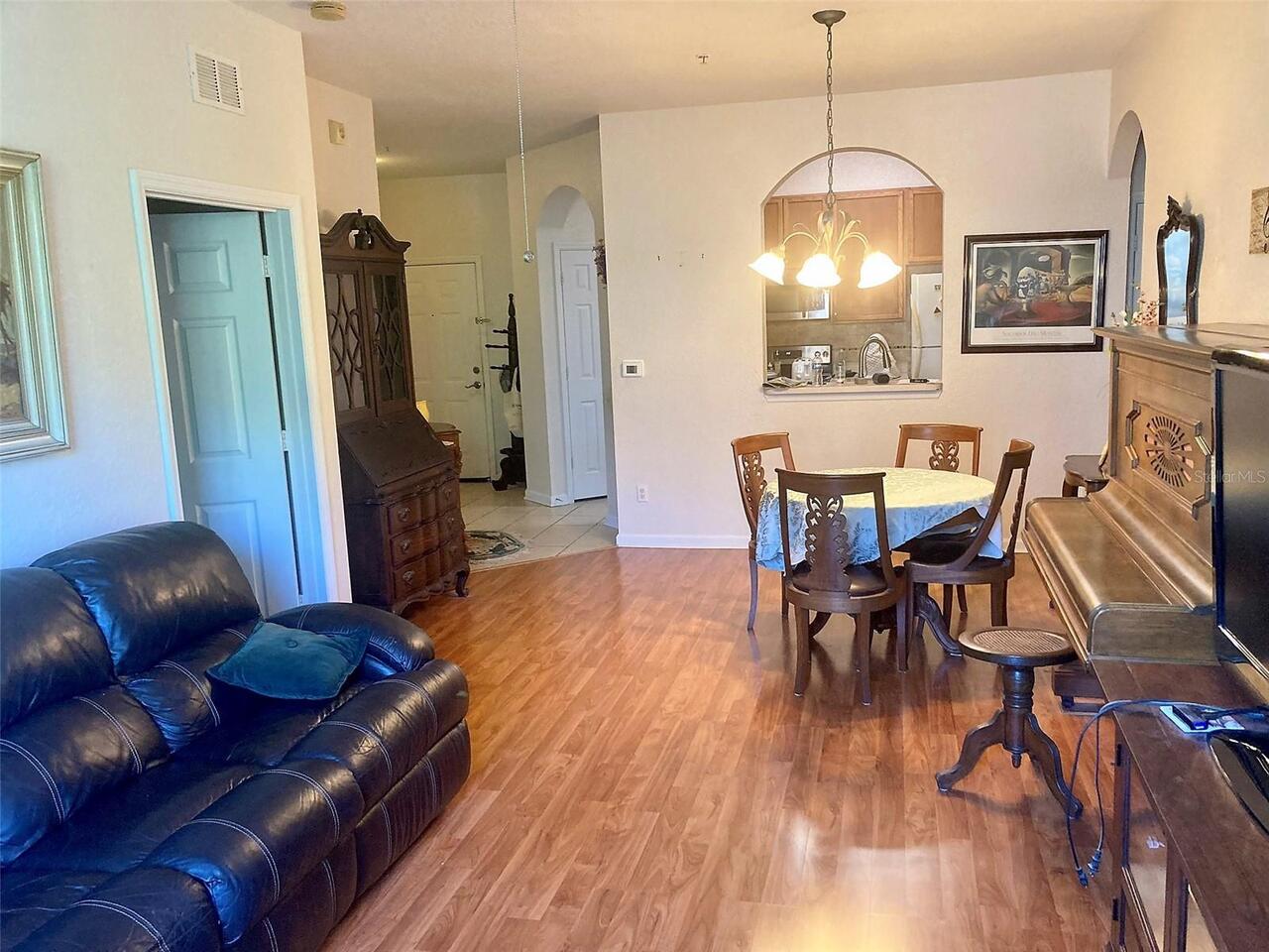 Listing Photo 7