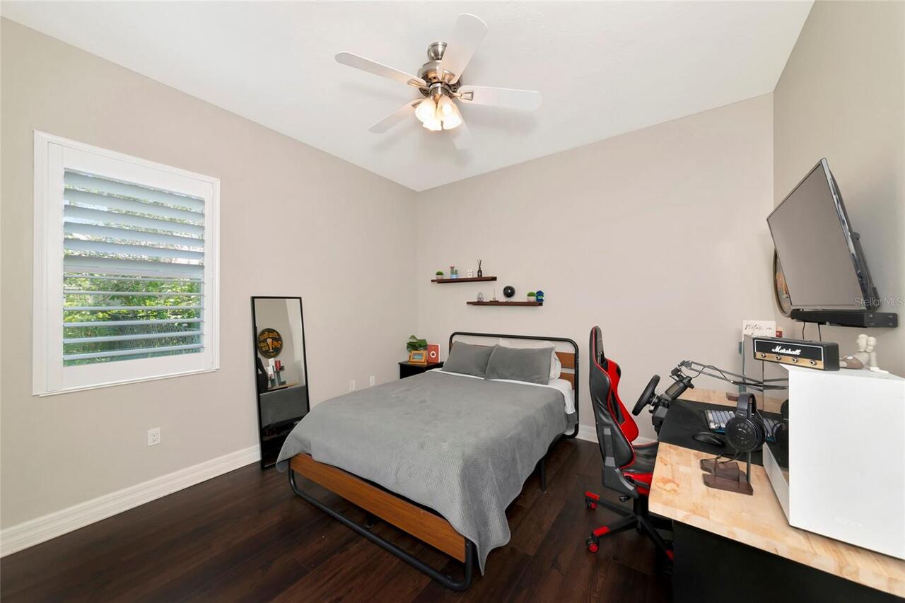Listing Photo 37