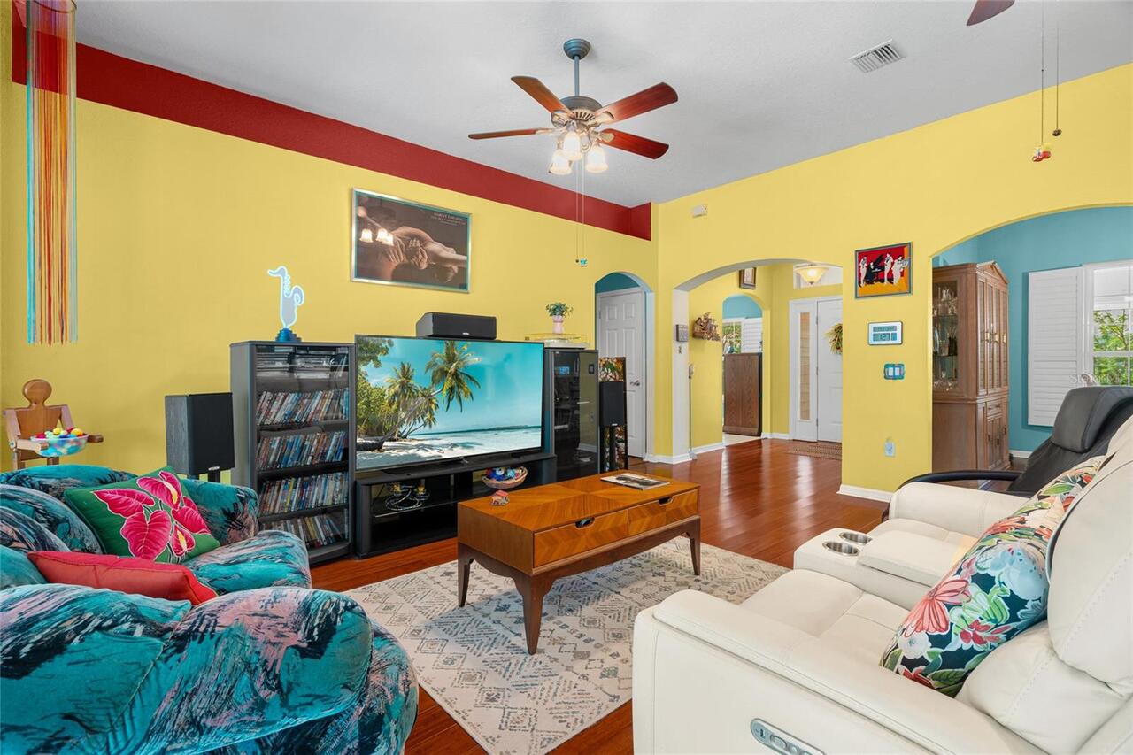 Listing Photo 16