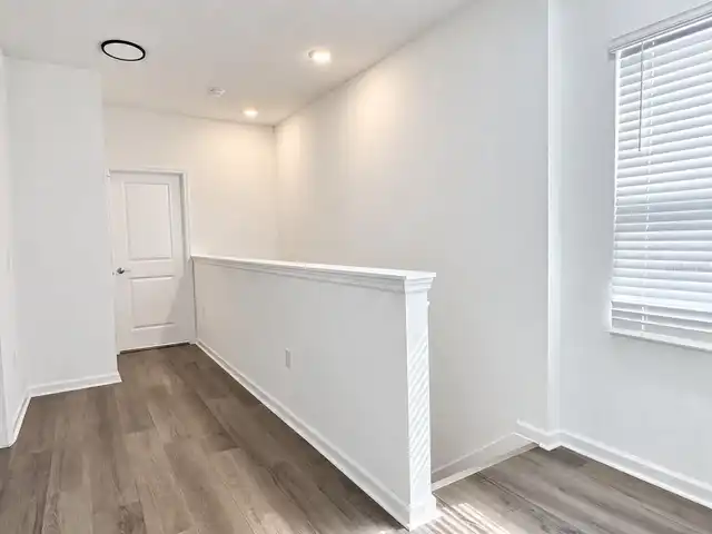 Listing Photo 21