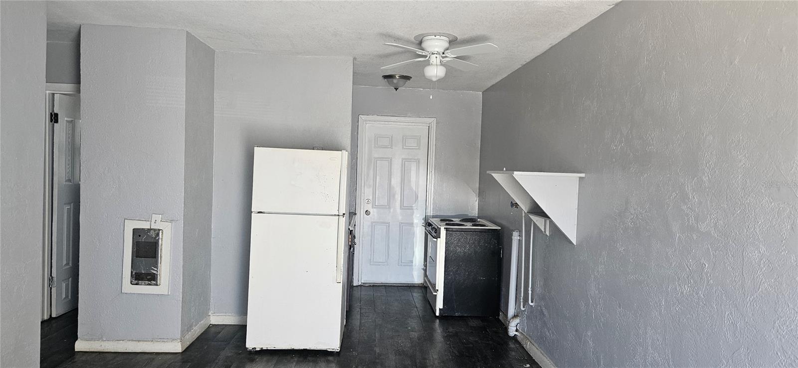 Listing Photo 7