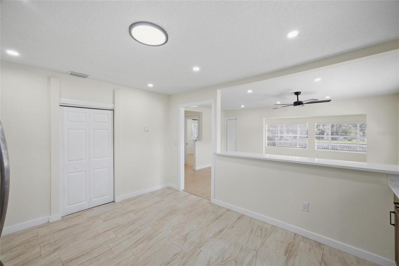 Listing Photo 14